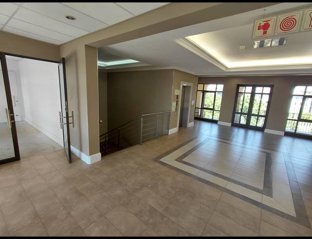 200M² OFFICE TO LET IN MAGALIESSIG